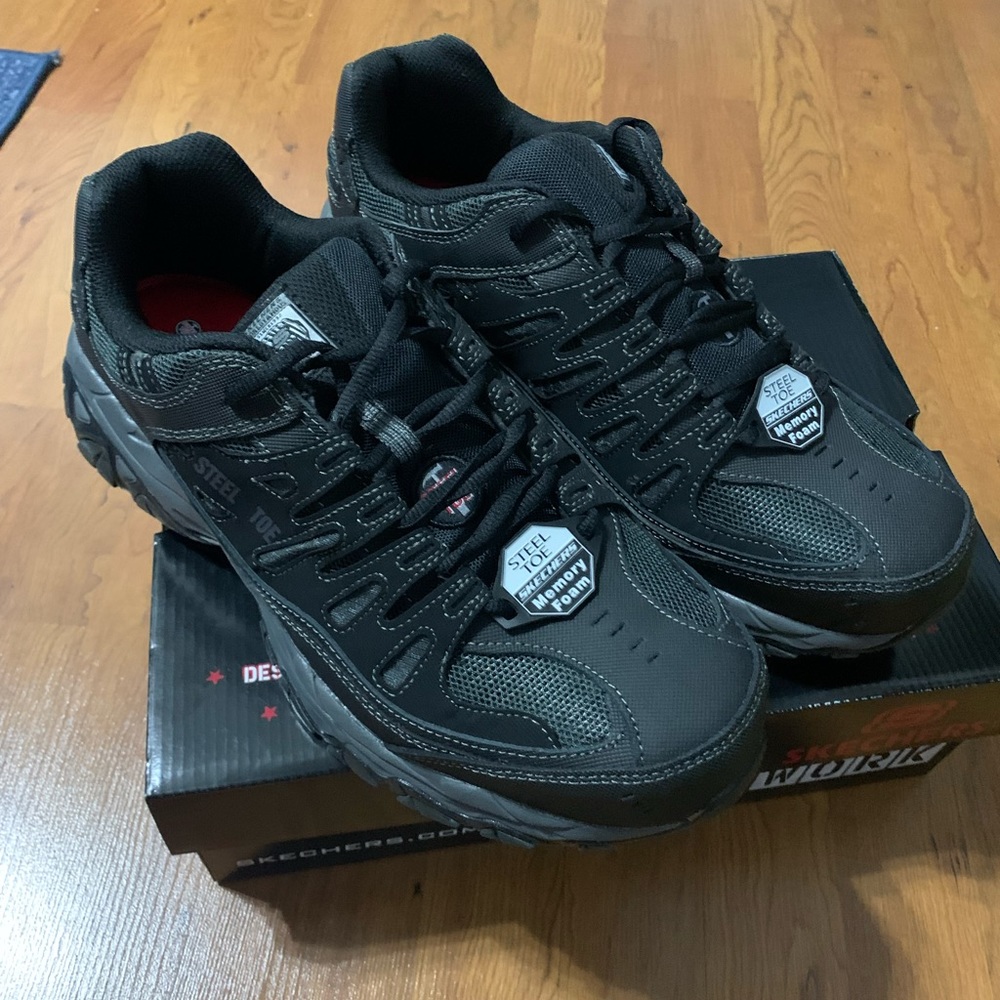Skechers steel toe work shoes